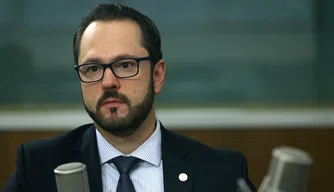 Elmer Vicenzi é confirmado como novo presidente do Inep pelo Ministério da Educação.