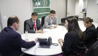 Wellington Dias em reunião na sede da Anac, em Brasília.