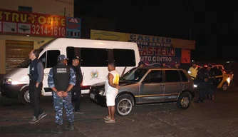 Guarda Civil Municipal e Polícia Militar realizaram abordagens durante a ação.