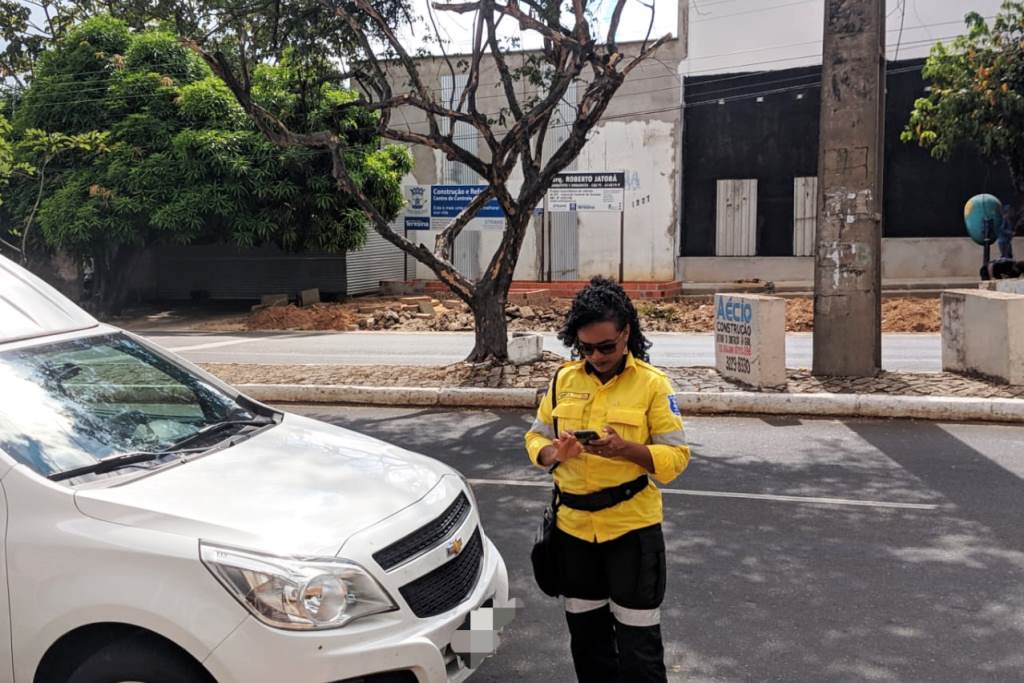 Talonário eletrônico começa a ser usado em Teresina