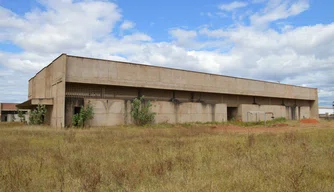 Obra de construção do Mercado do Produtor de Picos.