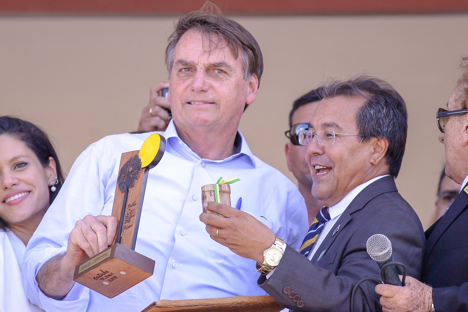 Presidente Bolsonaro e presidente da APPM Jonas Moura