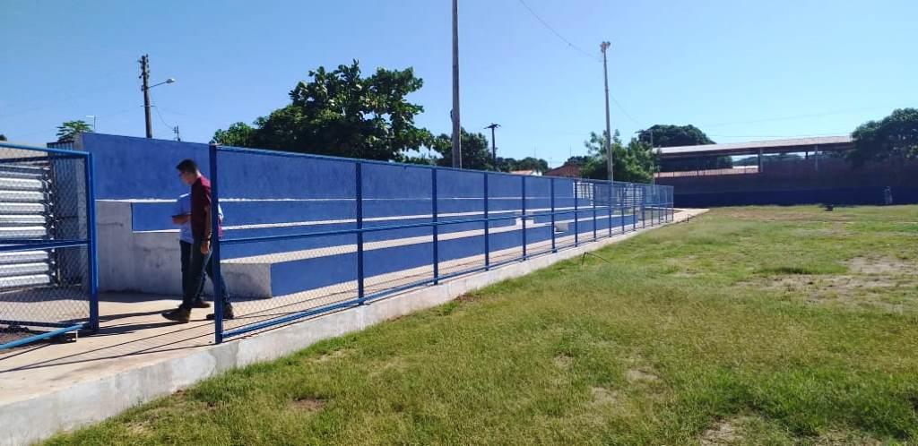 Campo de futebol do bairro Anita Ferraz, na zona Norte de Teresina.