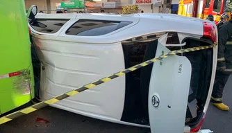 Acidente aconteceu na manhã desta sexta-feira (13)