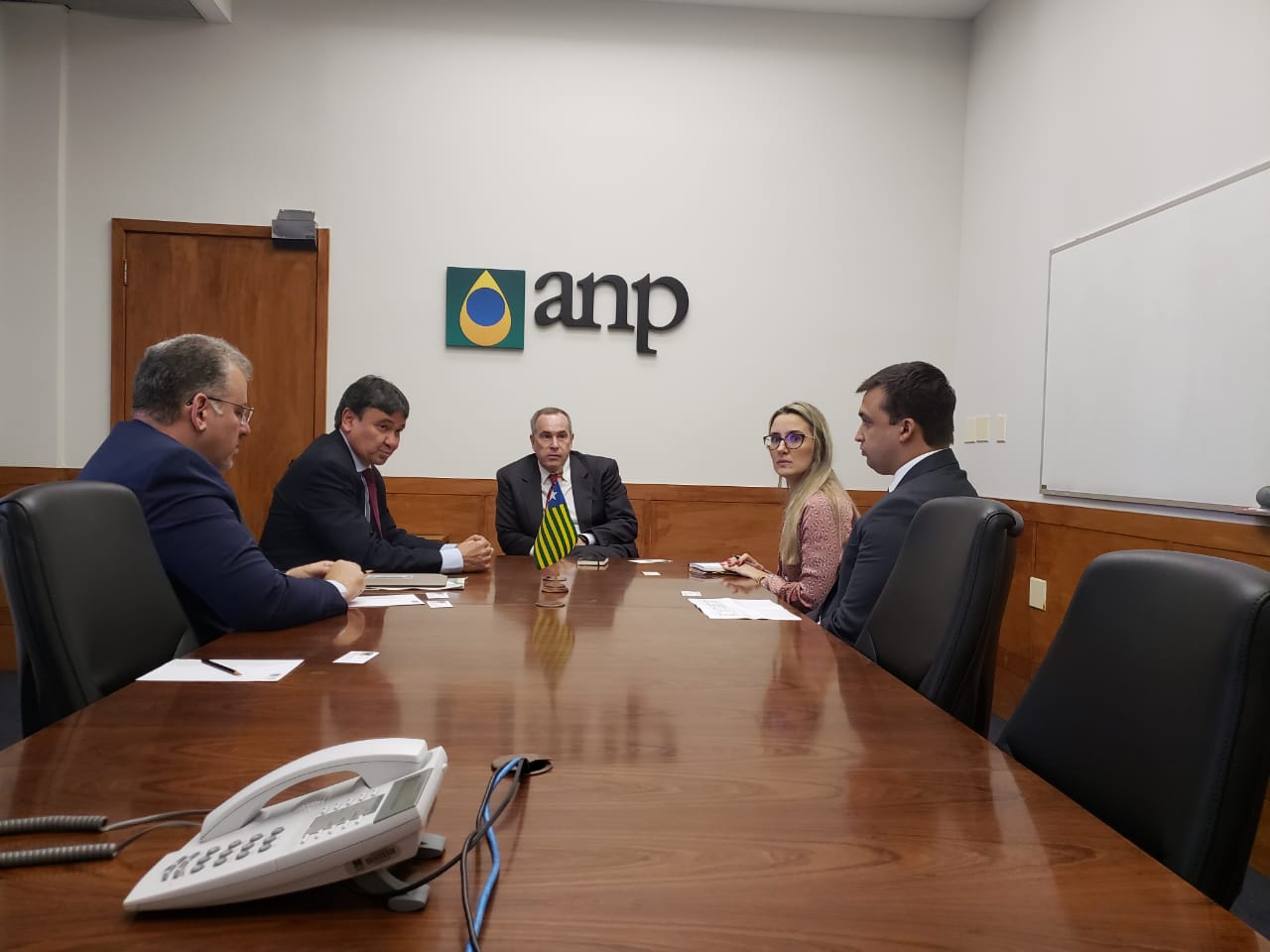 Reunião aconteceu nesta quarta-feira (18).