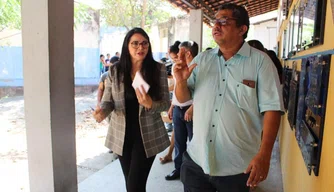 Teresa Britto e Gustavo Neiva inspecionaram o campus Clóvis Moura da UESPI.