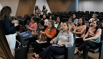 Reunião com representantes.