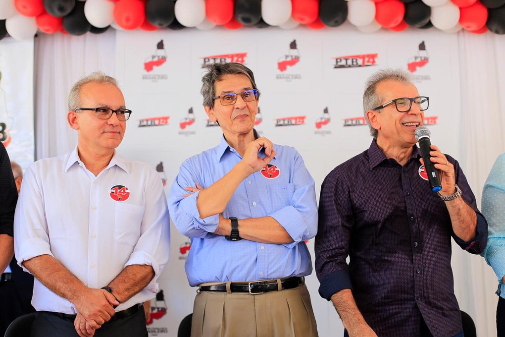 Firmino Filho, Roberto Jefferson e João Vicente Claudino em evento do PTB em Teresina.