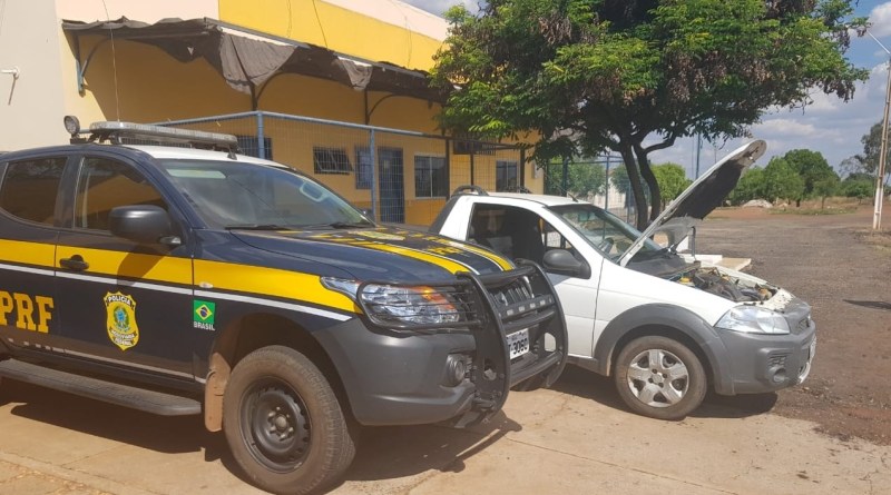 Carro modelo Fiat/Strada Working apreendido pela PRF era clonado e havia sido roubado em Aracaju