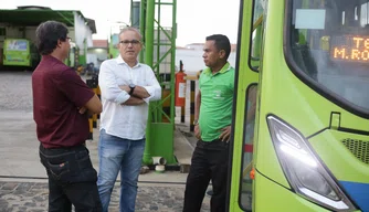 Firmino esteve nas garagens 5h da manhã de hoje.