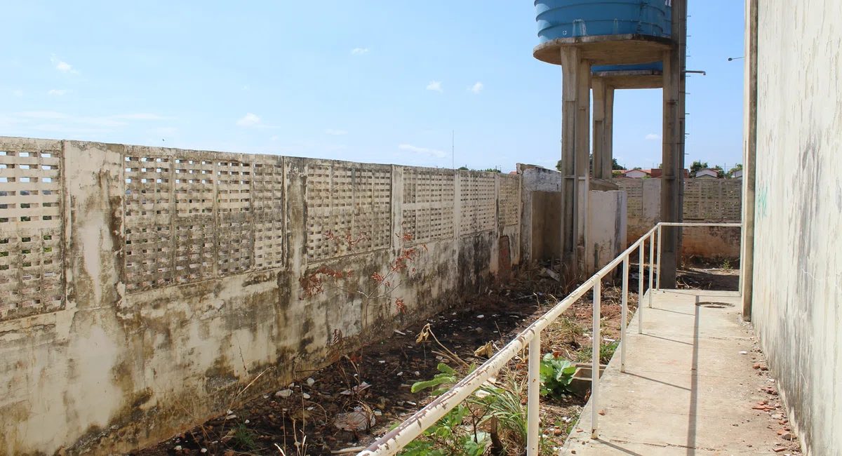 Prédio do Centro Cultural Raimundo Pereira, no Residencial Jacinta Andrade.