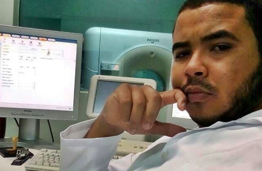 Kleiton de 26 anos