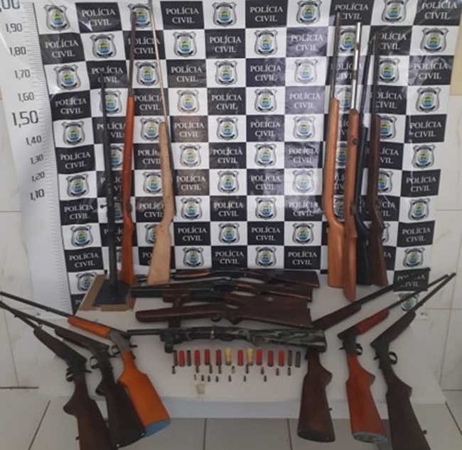 Apreensão de armas.