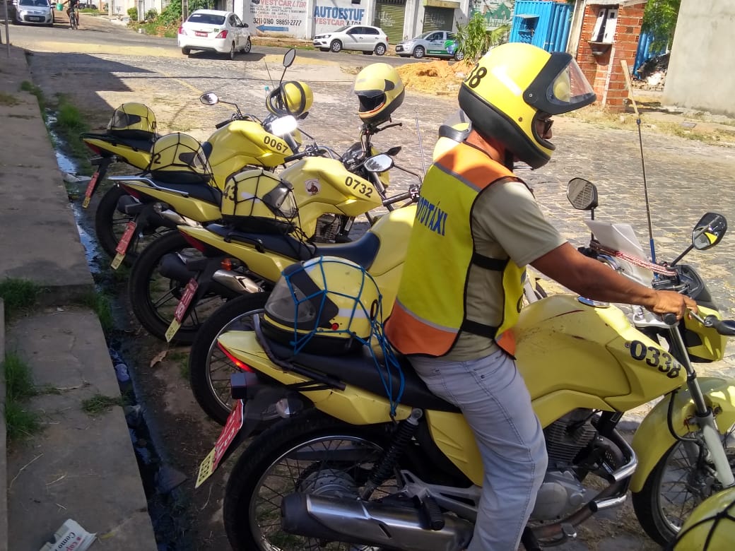 Strans solicita que mototaxistas de Teresina renovem alvará