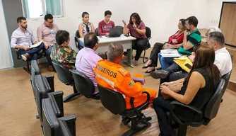 Audiência com representantes.