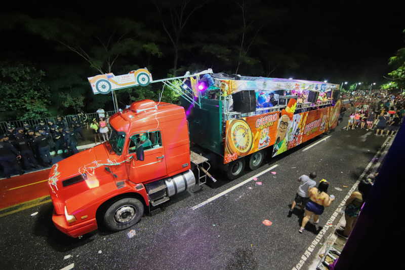 Prefeitura de Teresina divulga caminhões vencedores do Corso 2020