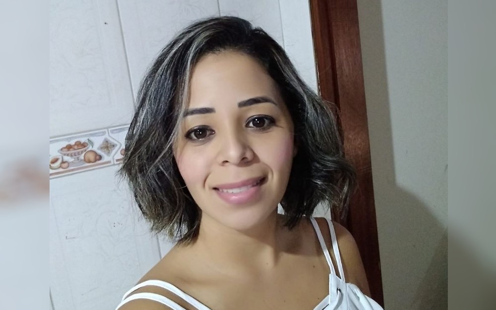 Professora foi morta na noite desta segunda-feira (24).