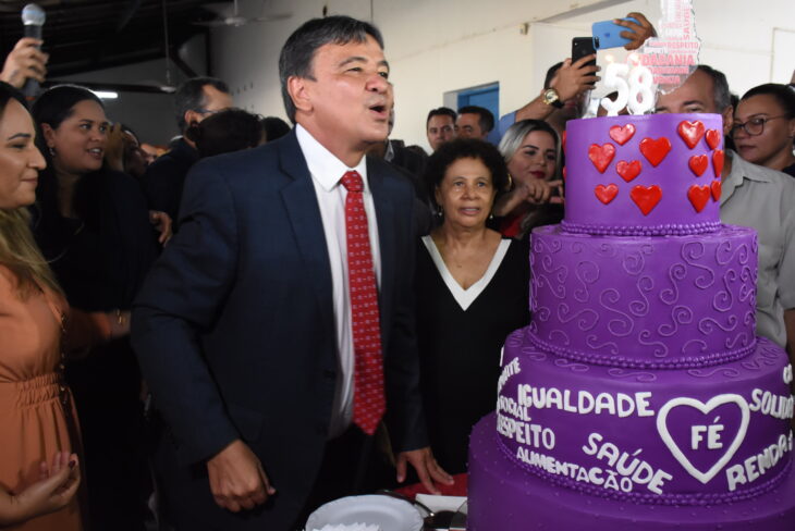 O governador Wellington Dias comemorou o aniversário de 58 anos na Casa de Maria