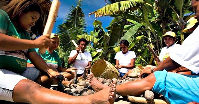 Quebradeiras de coco