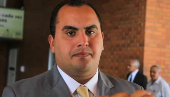 Deputado Georgiano Neto.