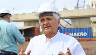 Senador Elmano Férrer