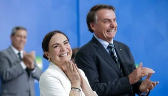 Regina Duarte e Bolsonaro