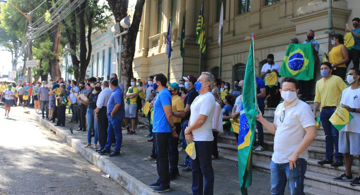 Manifestação no Centro de Teresina