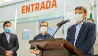 Governador Wellington Dias durante entrega do Hospital de Campanha do Verdão.