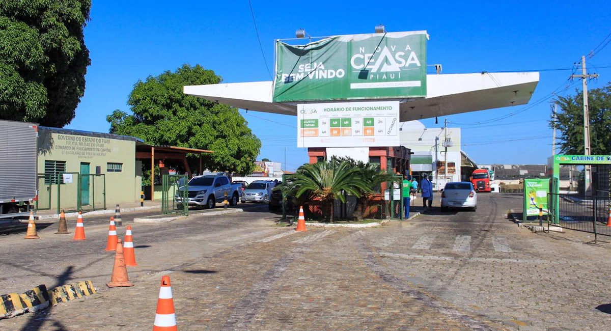 Ceasa, fachada