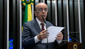 Senador José Serra (PSDB).