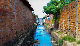 Galeria a Céu aberto no bairro Comprida