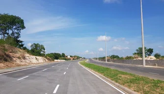 Avenida Ulisses Marques, no bairro Ininga, zona Leste de Teresina.