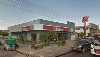 Agência do Bando do Bradesco, da Avenida Barão de Gurguéia.