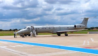 Avião desembarcou por volta das 11h40 em Teresina.