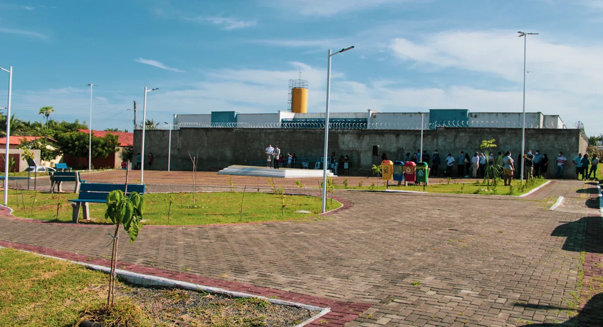 Inauguração da praça Maria da Inglaterra na ZN