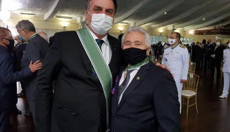 Senador Elmano Férrer e presidente Jair Bolsonaro.