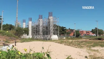 Obras da ponte do bairro Água Mineral, na zona Norte de Teresina