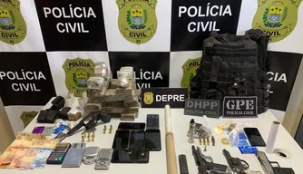 Material apreendido pela polícia