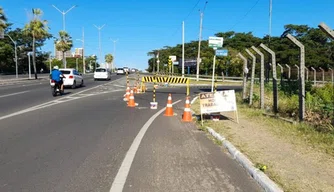 Alça da Ponte Juscelino Kubitschek (JK), na descida que dá acesso a Avenida Raul Lopes.