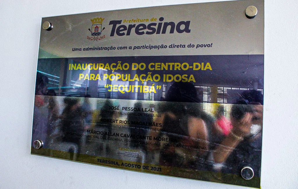 Inauguração do Centro-dia para população idosa "Jequitibá"