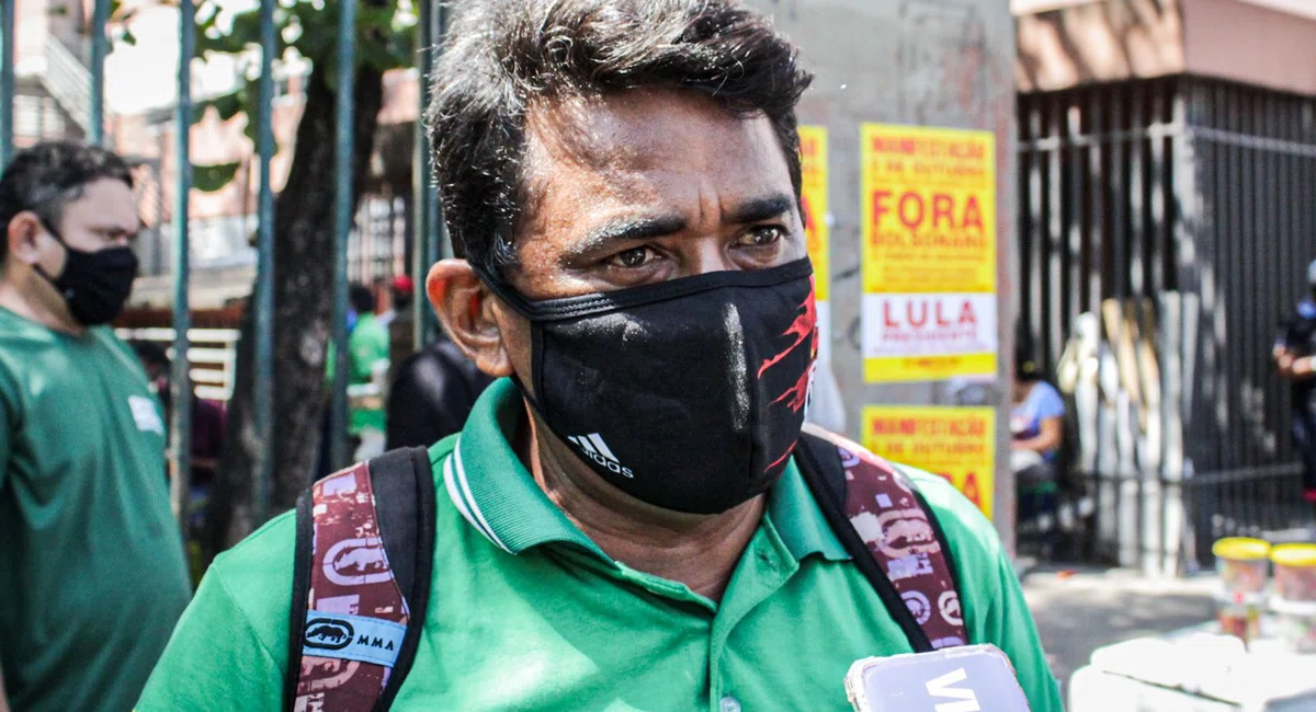 Antônio Cardoso, motorista do transporte público