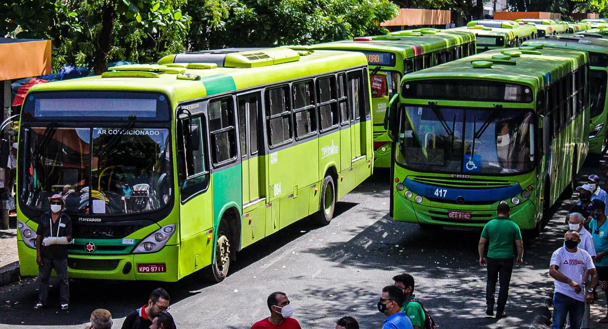 Manifestação dos motoristas e cobradores de Ônibus