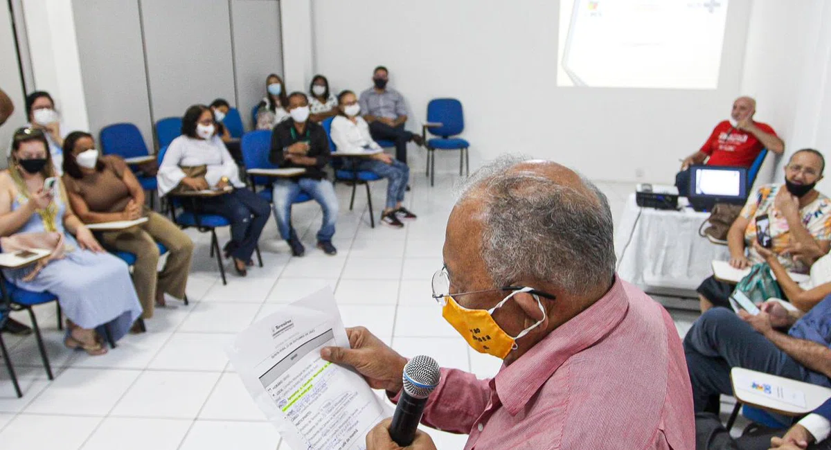 Prefeito de Teresina visita o concelho municipal de saúde