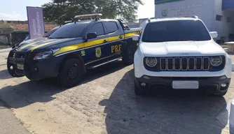 Carro apreendido por apropriação indébita em Parnaíba