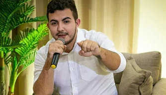 Prefeito Lucas Moraes é internado em Hospital de Parnaíba.