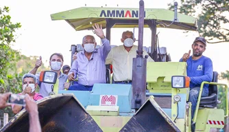 Prefeito Dr. Pessoa visita obras na zona rural de Teresina.