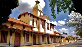 Estação de metrô localizada na Frei Serafim.