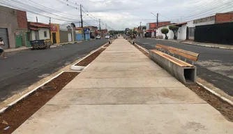 Cobertura do Canal de Águas Pluviais no Mocambinho.