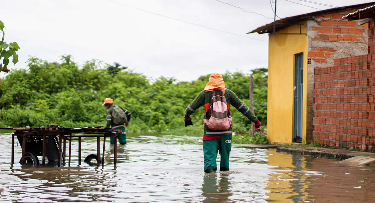 Alagamento na Vila Apolônia em Teresina