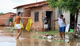 Alagamento na Vila Apolônia em Teresina